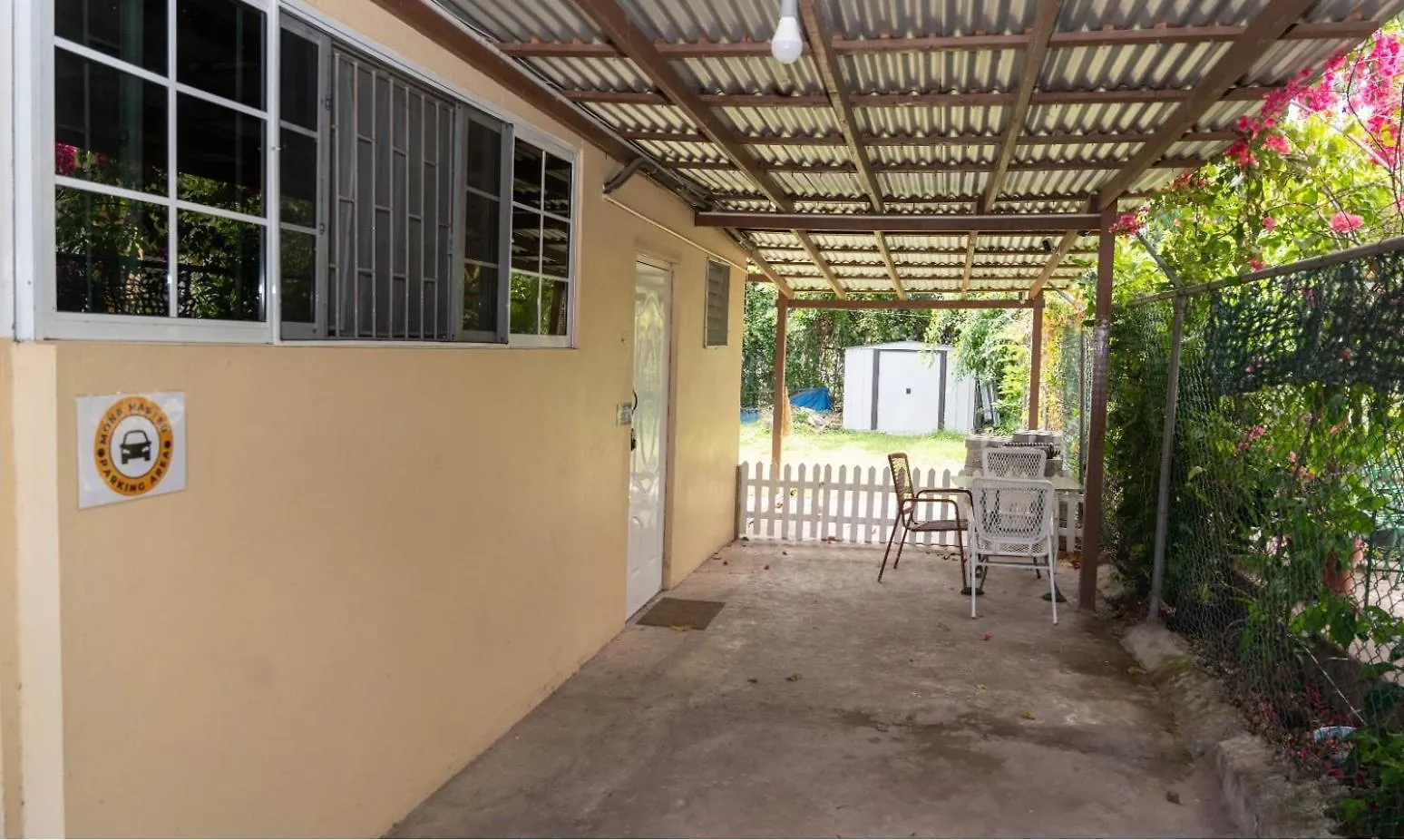 Apartment Mona Master Suite Kingston Jamaica